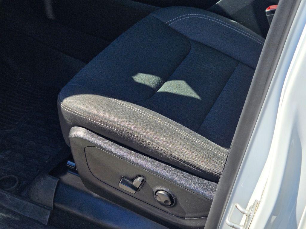 used 2022 Ram 1500 car, priced at $34,206