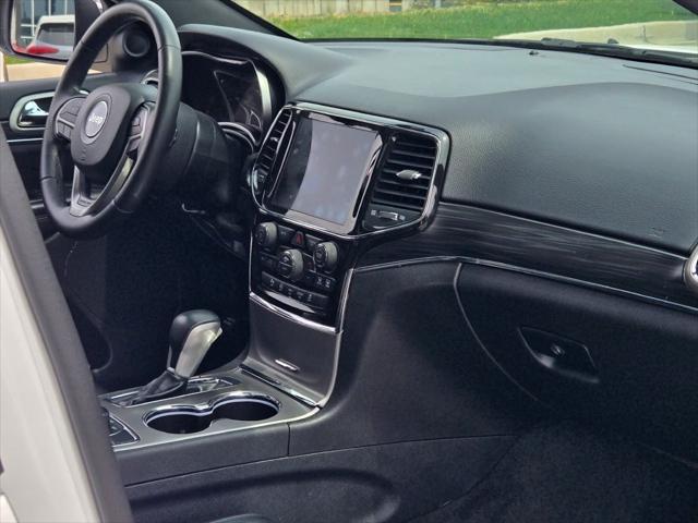 used 2022 Jeep Grand Cherokee car, priced at $27,170
