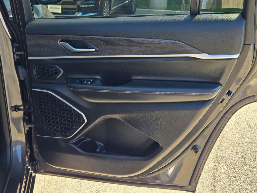 used 2021 Jeep Grand Cherokee L car, priced at $32,118