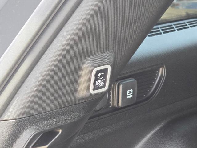 new 2025 Jeep Grand Cherokee car, priced at $38,677