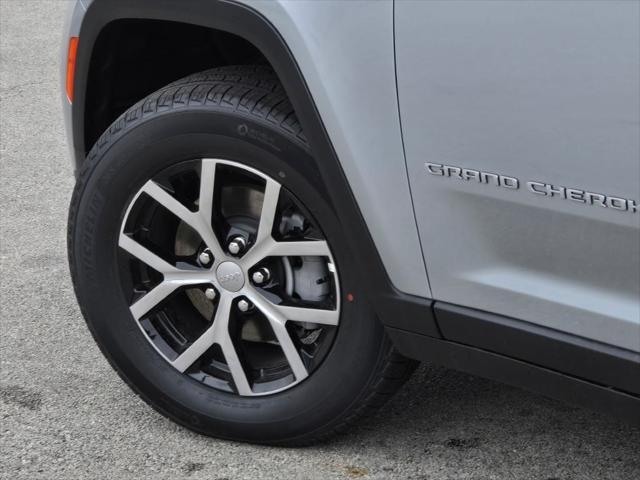 new 2024 Jeep Grand Cherokee car, priced at $42,141