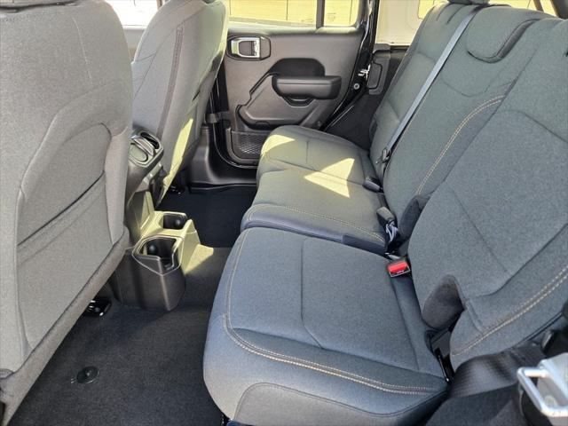 new 2025 Jeep Wrangler car, priced at $47,398