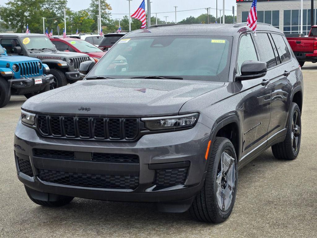 new 2025 Jeep Grand Cherokee L car, priced at $42,656