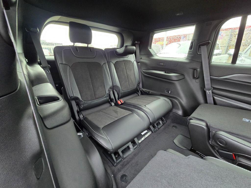 new 2025 Jeep Grand Cherokee L car, priced at $42,656