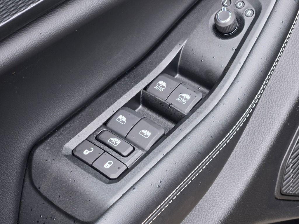 new 2025 Jeep Grand Cherokee L car, priced at $42,656
