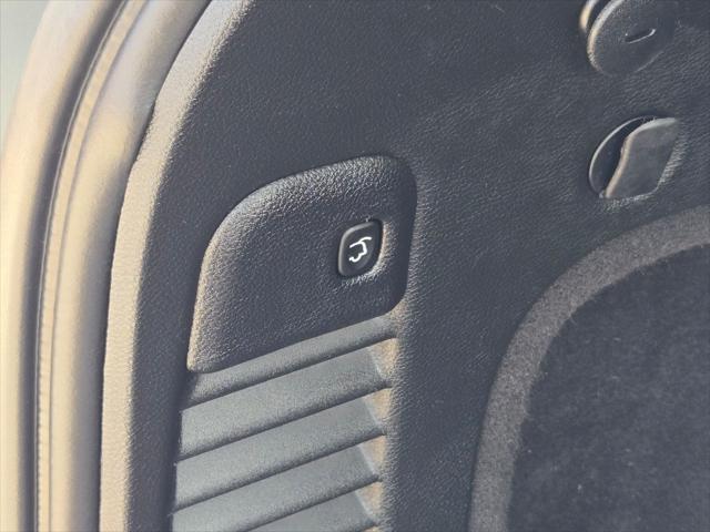 used 2021 Jeep Grand Cherokee car, priced at $33,067