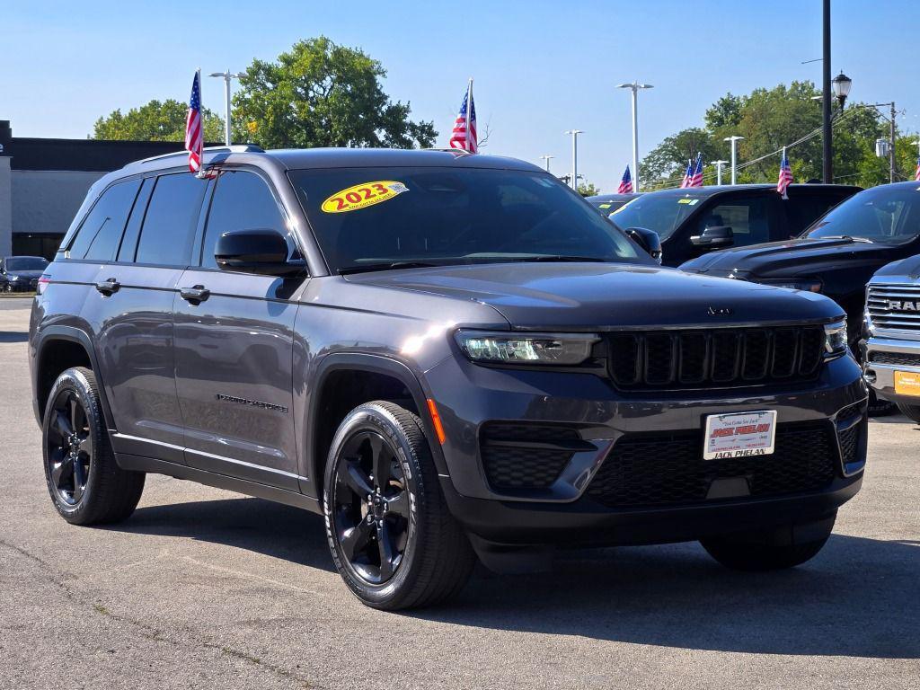 used 2023 Jeep Grand Cherokee car, priced at $30,118