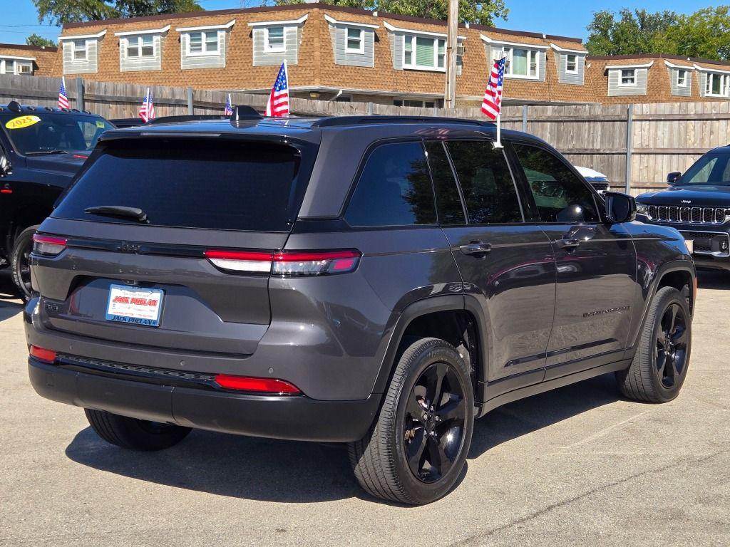used 2023 Jeep Grand Cherokee car, priced at $30,118