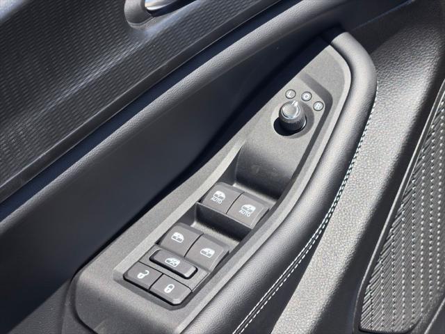 new 2025 Jeep Grand Cherokee L car, priced at $42,622