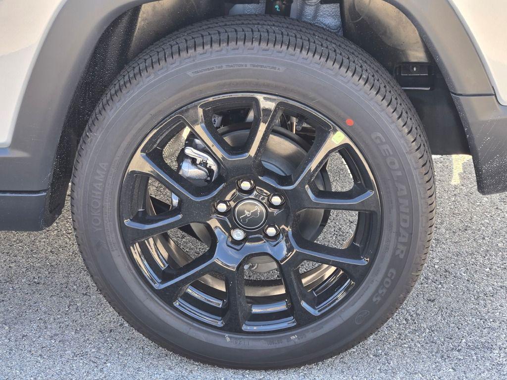 new 2026 Jeep Compass car, priced at $35,360
