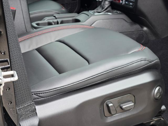 new 2025 Jeep Gladiator car, priced at $56,885