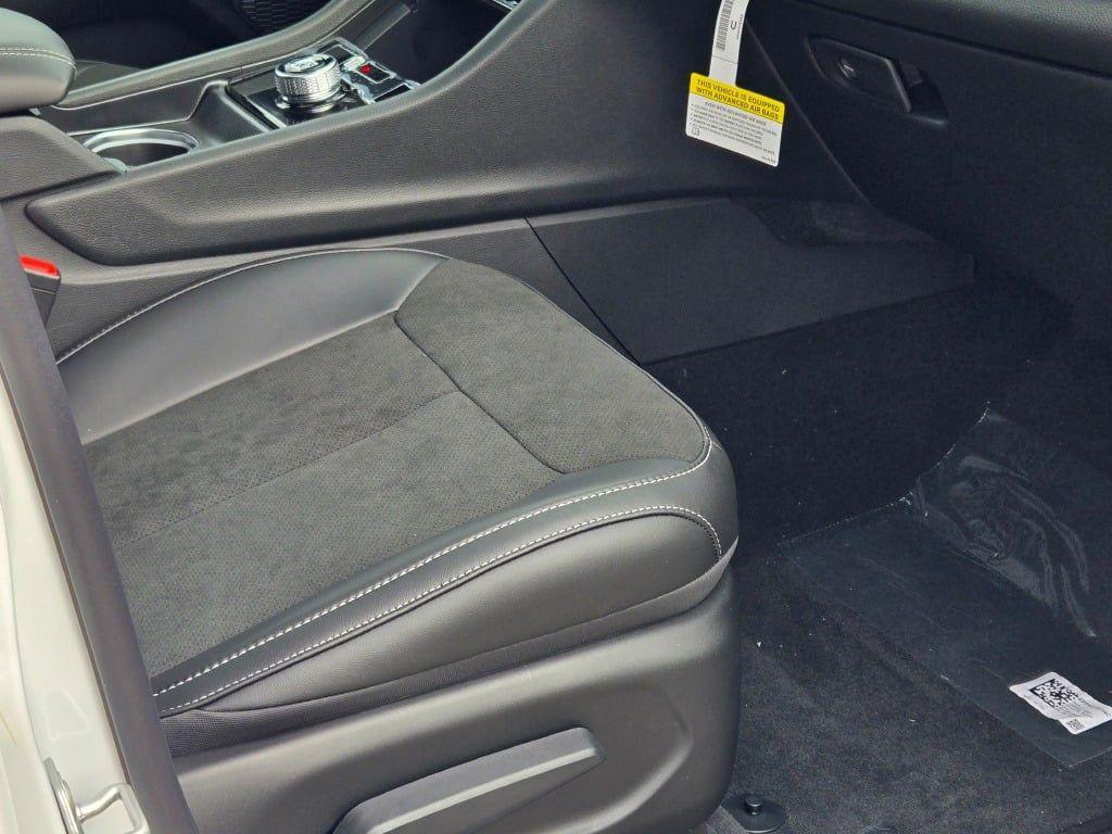 new 2025 Jeep Grand Cherokee car, priced at $39,310