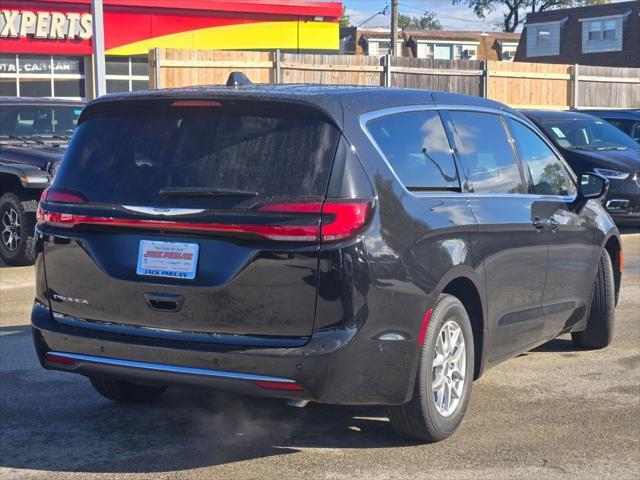 new 2025 Chrysler Pacifica car, priced at $42,435