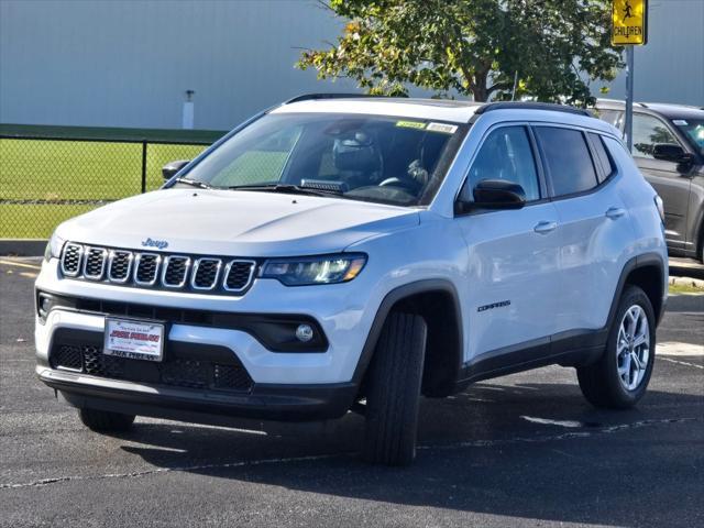 new 2025 Jeep Compass car, priced at $31,079