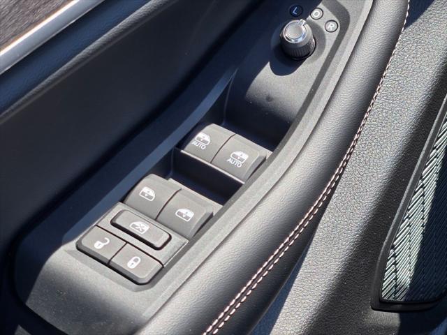 new 2025 Jeep Grand Cherokee car, priced at $47,366