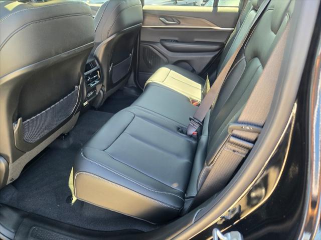 new 2025 Jeep Grand Cherokee car, priced at $47,866