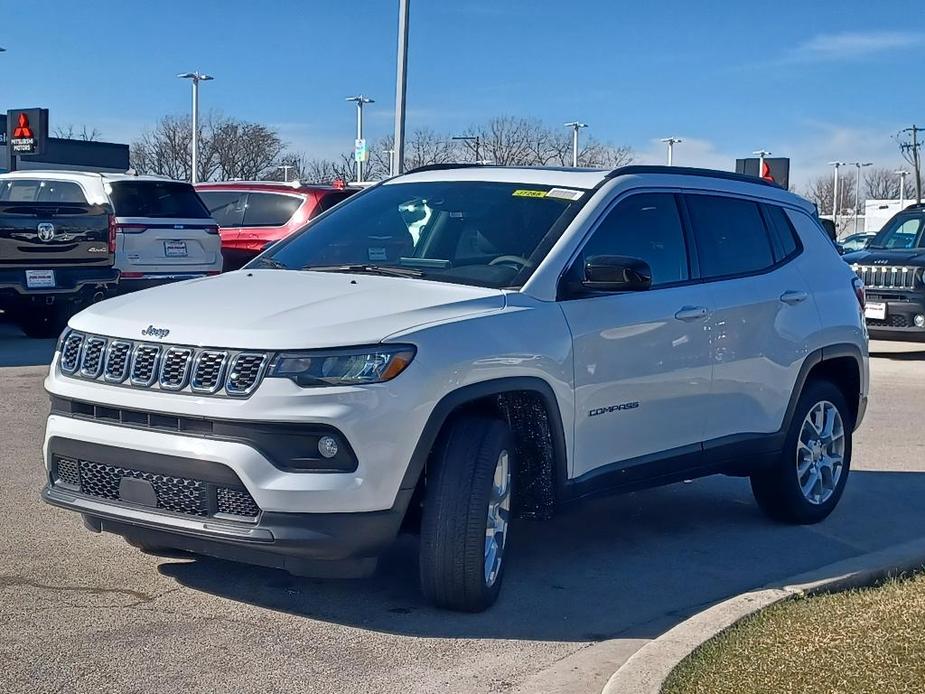 new 2024 Jeep Compass car, priced at $28,275