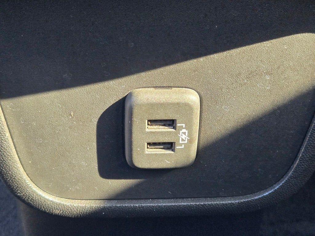 used 2022 Chevrolet Equinox car, priced at $21,845