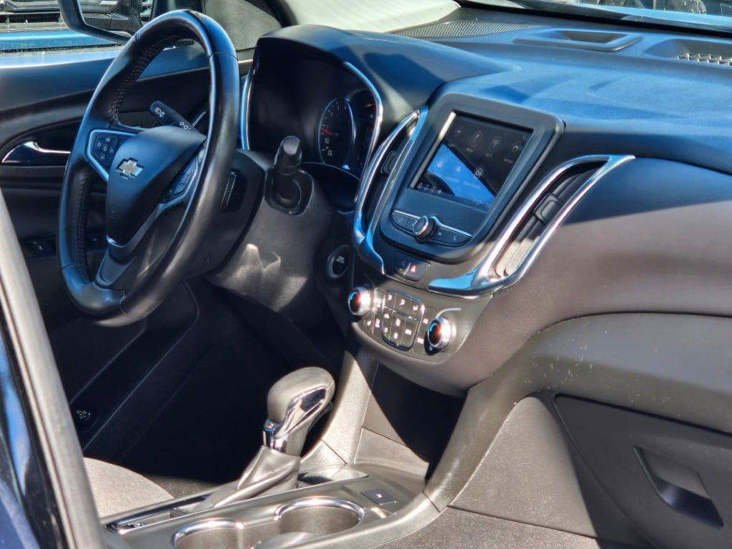 used 2022 Chevrolet Equinox car, priced at $21,845