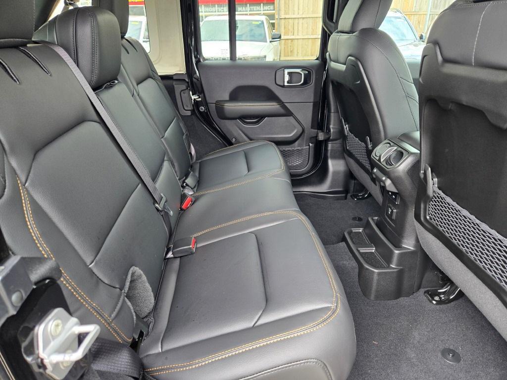 new 2025 Jeep Wrangler car, priced at $52,058