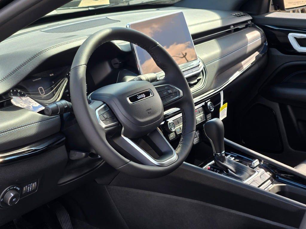 new 2026 Jeep Compass car, priced at $33,185