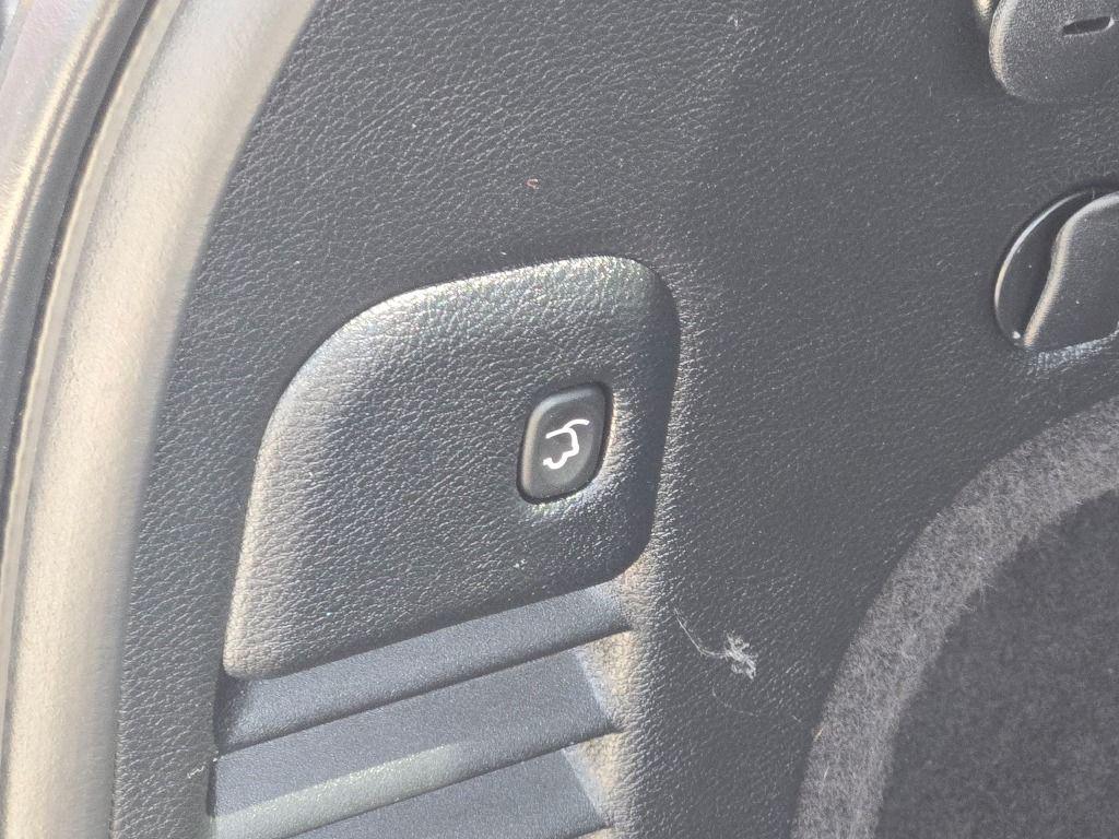 used 2021 Jeep Grand Cherokee car, priced at $26,492