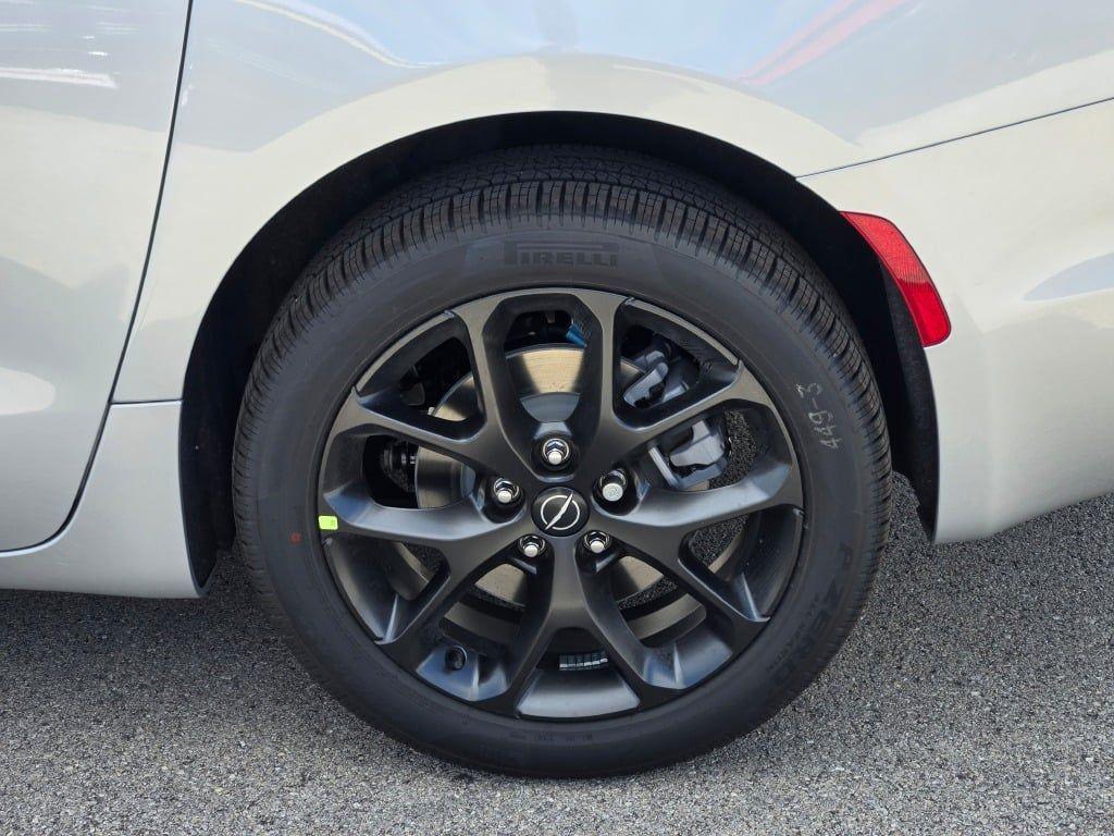 new 2026 Chrysler Pacifica car, priced at $42,980