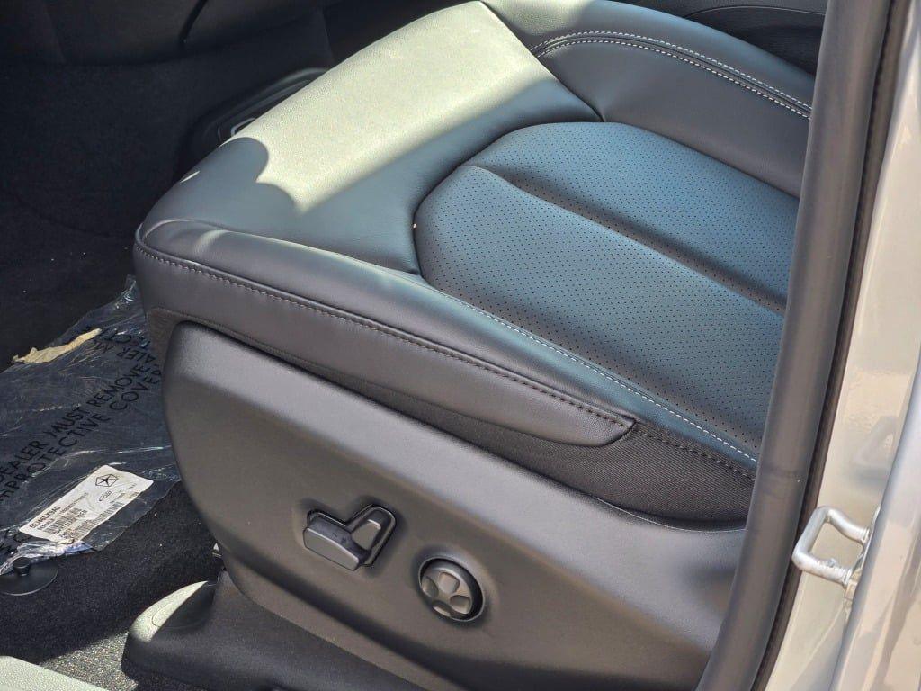 new 2026 Chrysler Pacifica car, priced at $42,980