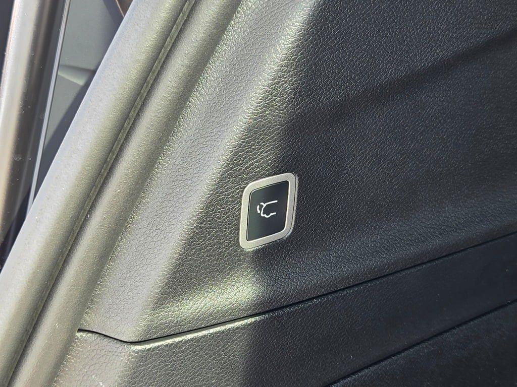 new 2026 Chrysler Pacifica car, priced at $42,980