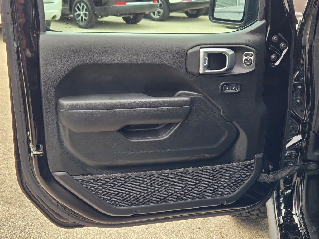 used 2022 Jeep Wrangler car, priced at $33,994