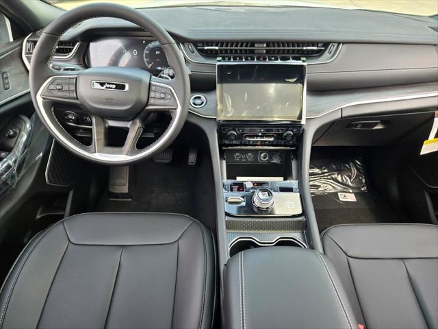 new 2025 Jeep Grand Cherokee L car, priced at $46,717