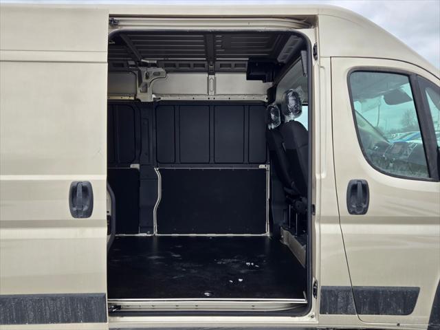 new 2025 Ram ProMaster 2500 car, priced at $53,561