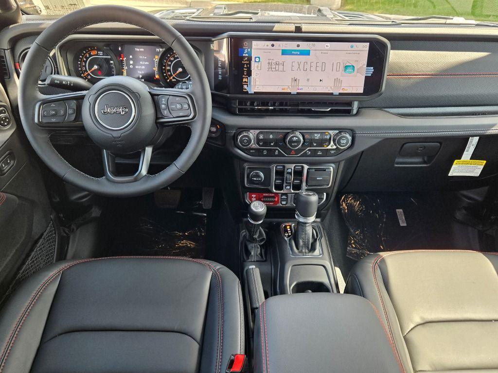 new 2025 Jeep Wrangler car, priced at $59,622
