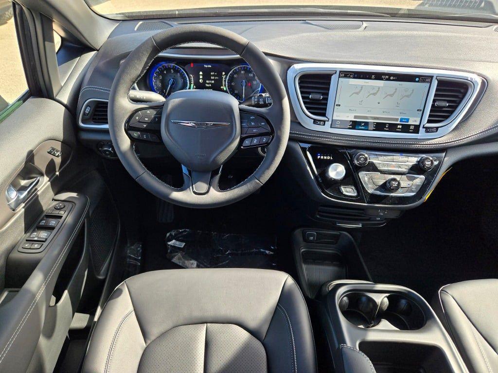 new 2026 Chrysler Pacifica car, priced at $46,001