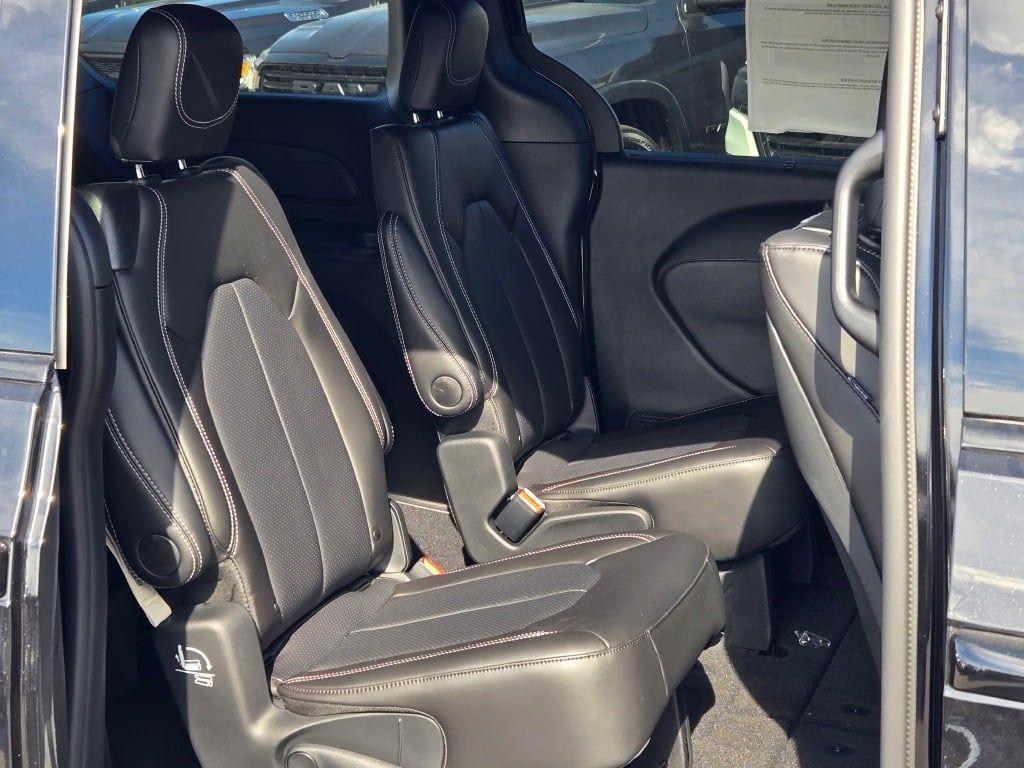 new 2026 Chrysler Pacifica car, priced at $46,001