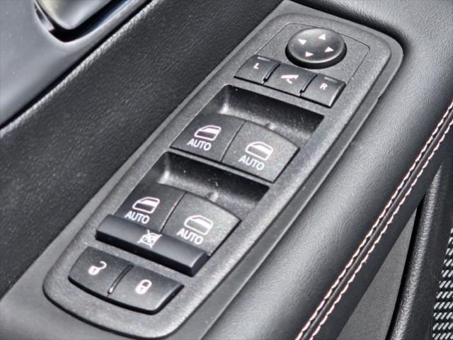 new 2025 Chrysler Pacifica car, priced at $52,249