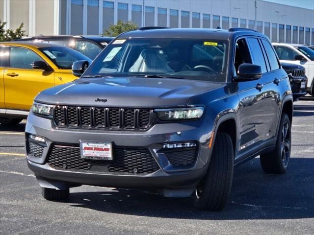 new 2025 Jeep Grand Cherokee car, priced at $55,735