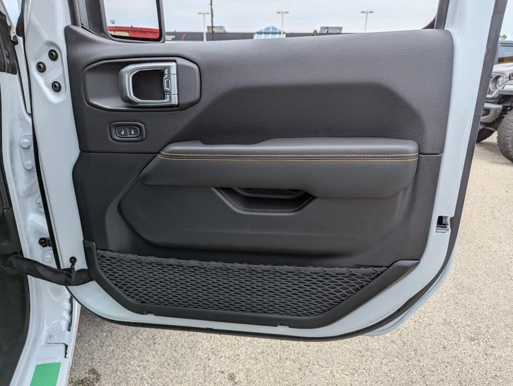 new 2024 Jeep Wrangler car, priced at $44,557