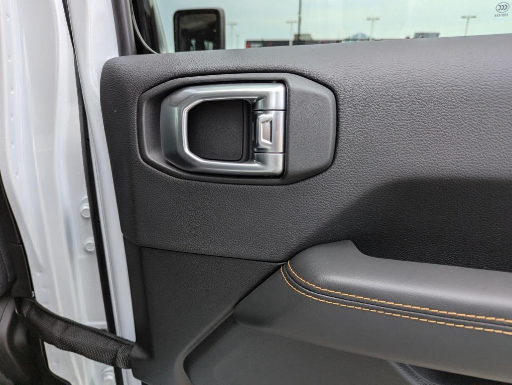 new 2024 Jeep Wrangler car, priced at $44,557