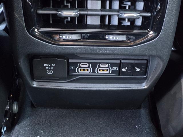 new 2025 Jeep Grand Cherokee car, priced at $51,071