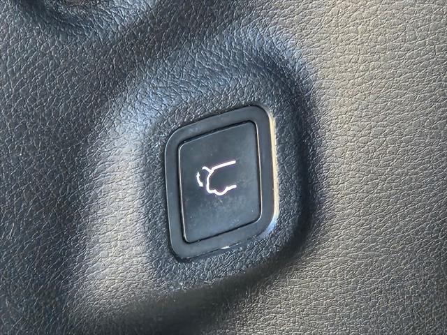 used 2021 Jeep Compass car, priced at $22,895
