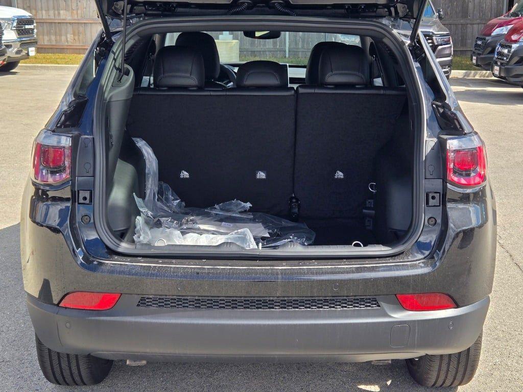 new 2026 Jeep Compass car, priced at $37,120