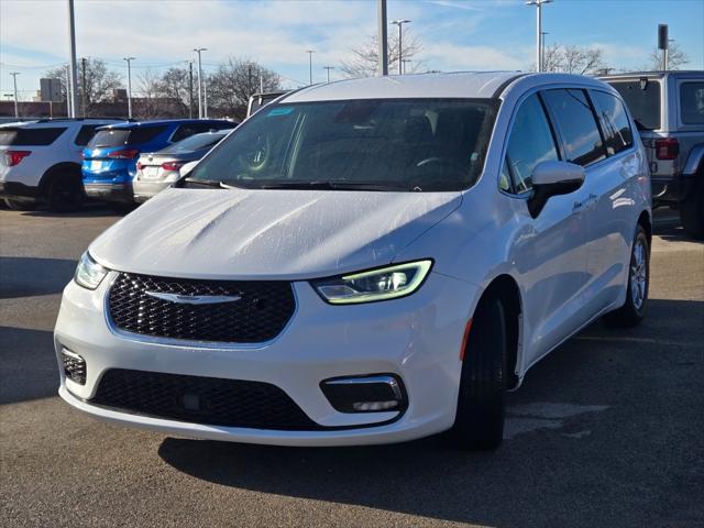 used 2023 Chrysler Pacifica car, priced at $25,959