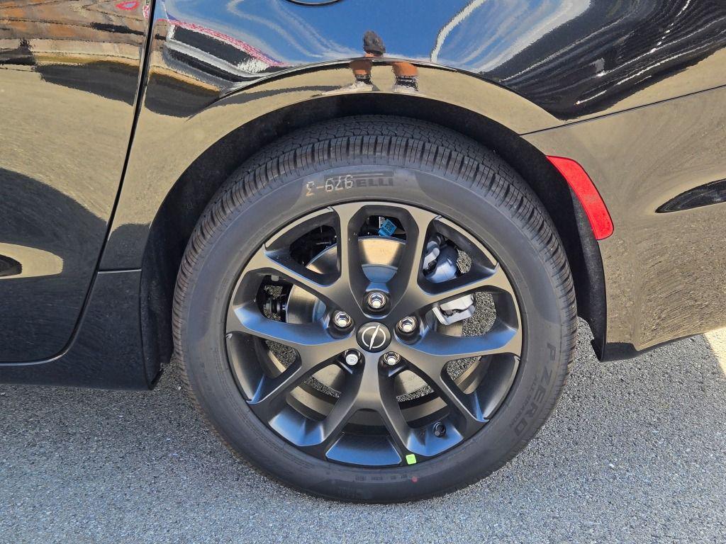 new 2026 Chrysler Pacifica car, priced at $44,804