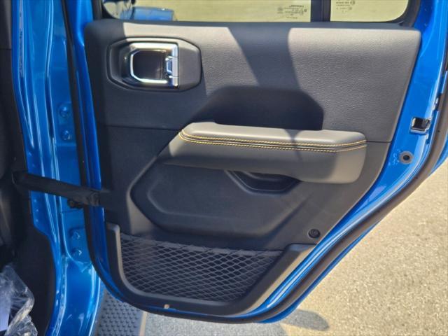 new 2025 Jeep Wrangler car, priced at $53,322