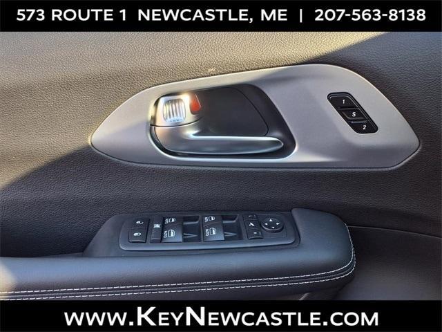 new 2026 Chrysler Pacifica car