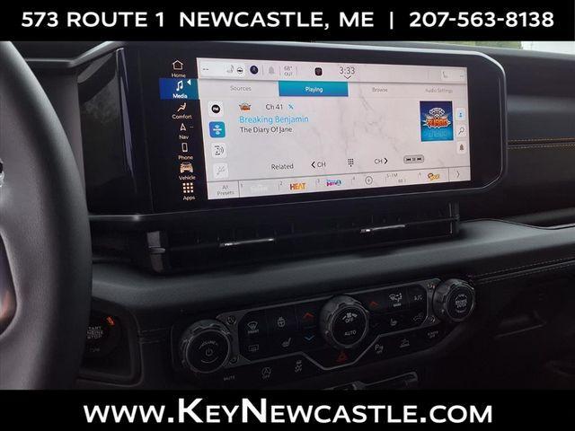 new 2025 Jeep Wrangler car, priced at $52,020