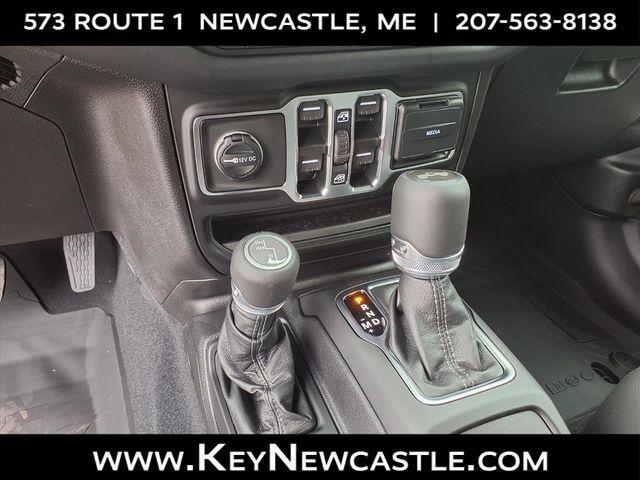 new 2025 Jeep Wrangler car, priced at $52,020