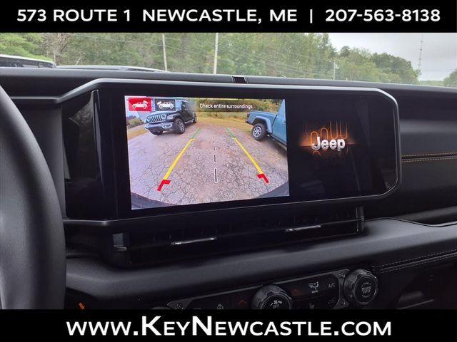 new 2025 Jeep Wrangler car, priced at $52,020