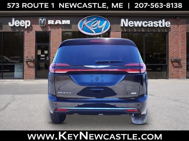 new 2025 Chrysler Pacifica car, priced at $47,452